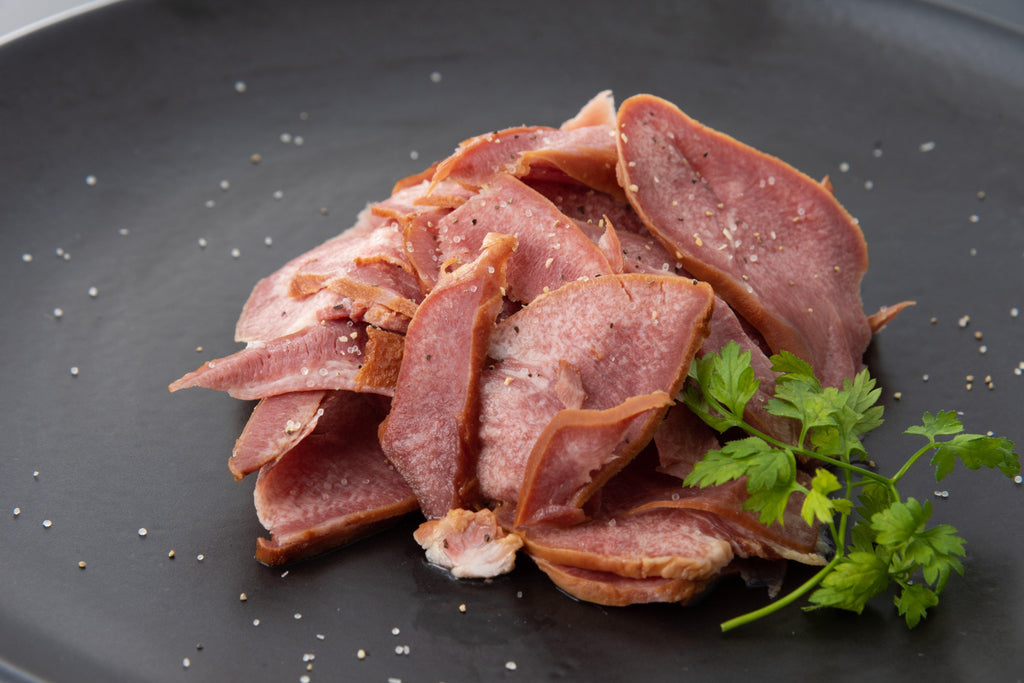 スモーク豚タンスライス　80ｇ - 【公式】美河ハムネットショップ